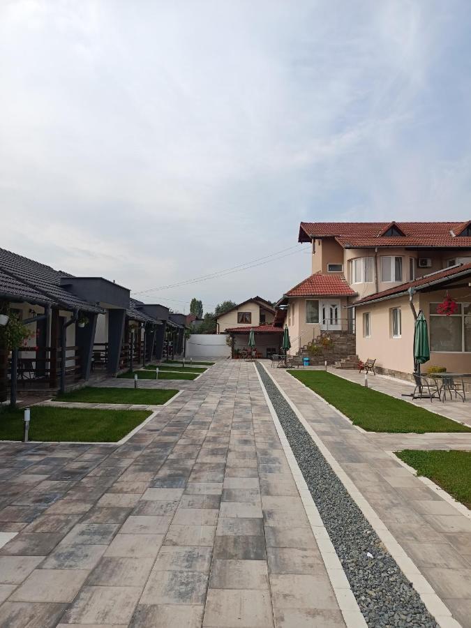 Vila Ge เซเบช ภายนอก รูปภาพ